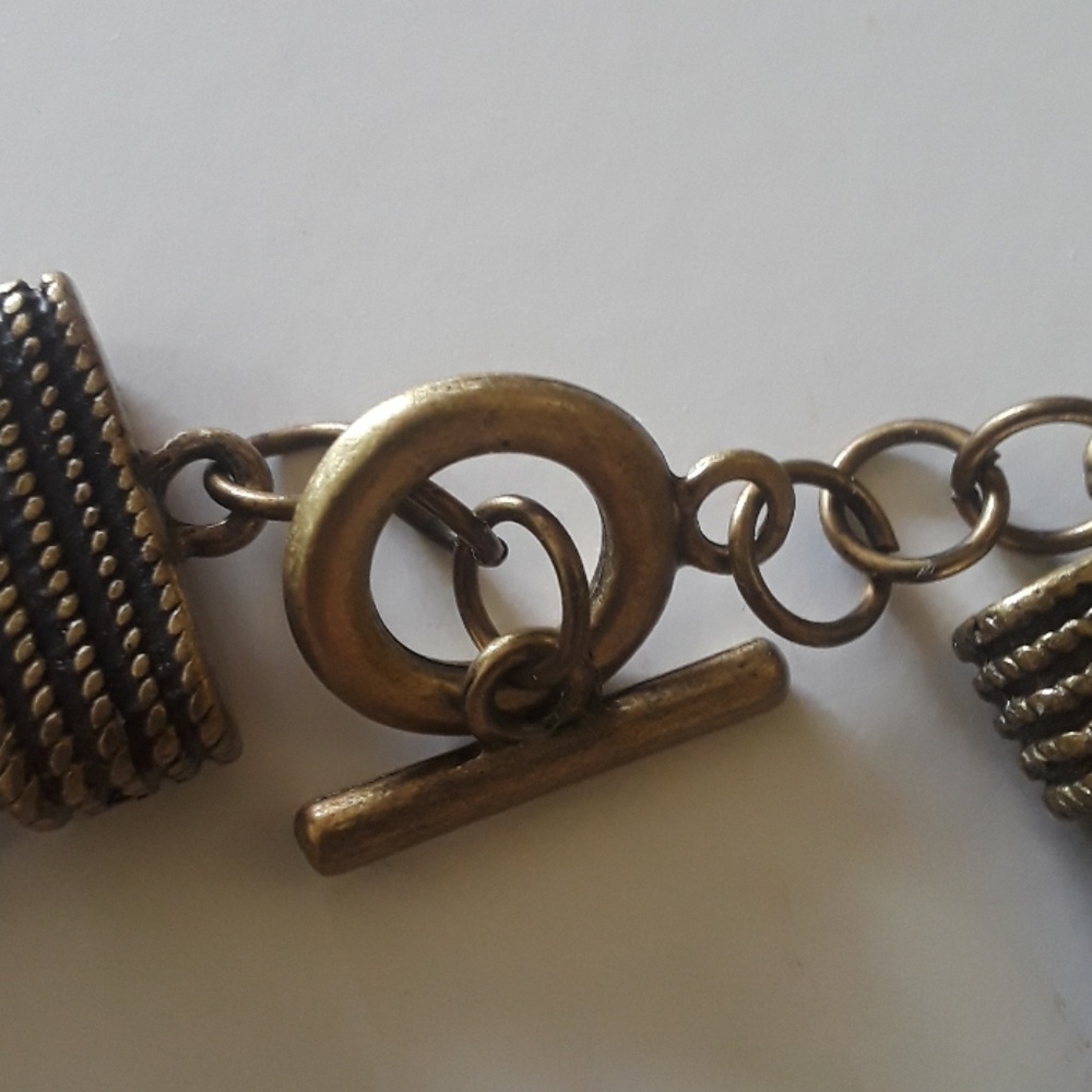 Women's Burnished Brass twisted chain Bracelet - Picture 4 of 4